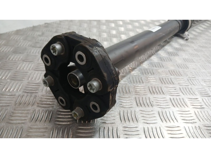 Recambio de transmision central para mercedes-benz clase c (w206) c 300 de (206.208) referencia OEM IAM A2064103701  A2063701