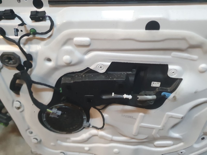 Recambio de elevalunas delantero derecho para peugeot partner furgón/monospace (k9) 1.5 bluehdi 100 referencia OEM IAM 984017558