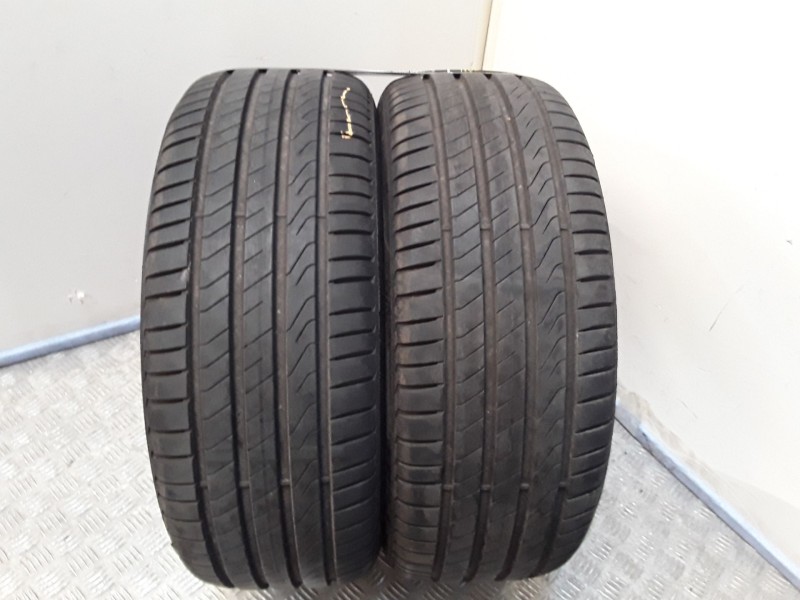 Recambio de neumatico pareja para neumaticos reutilizados - referencia OEM IAM 205551694V PIRELLI 205/55/16/94V