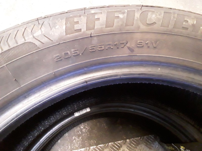 Recambio de neumatico pareja para neumaticos reutilizados - referencia OEM IAM 205551791V GOODYEAR 205/55/16/91V