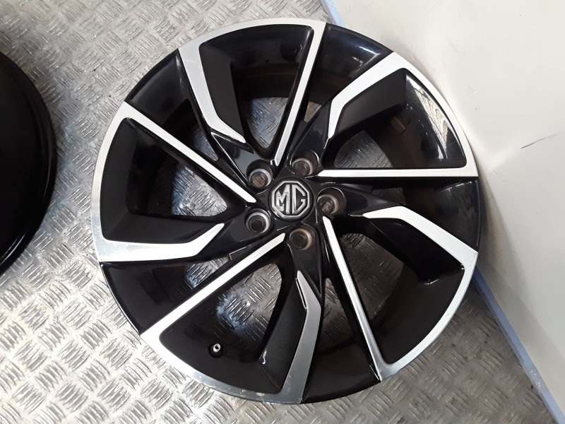 Recambio de juego llantas aluminio para mg zs suv (azs1) 1.5 vti referencia OEM IAM 7X17 5 TORN ET41 ALUMINIO 