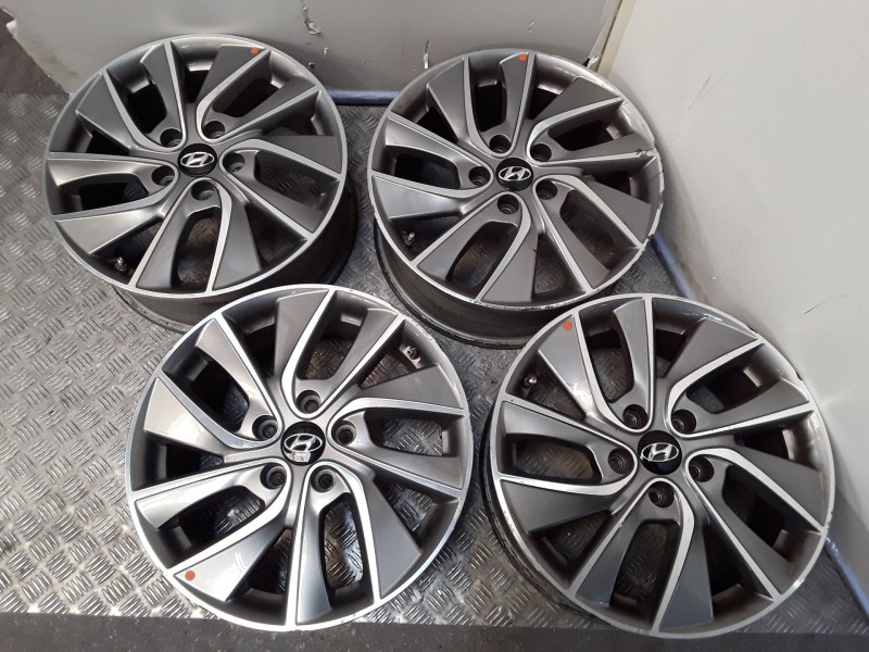 Recambio de juego llantas aluminio para hyundai i30 fastback (pde, pden) 1.0 t-gdi referencia OEM IAM 7X17 5 TORN ET53 ALUMINIO 