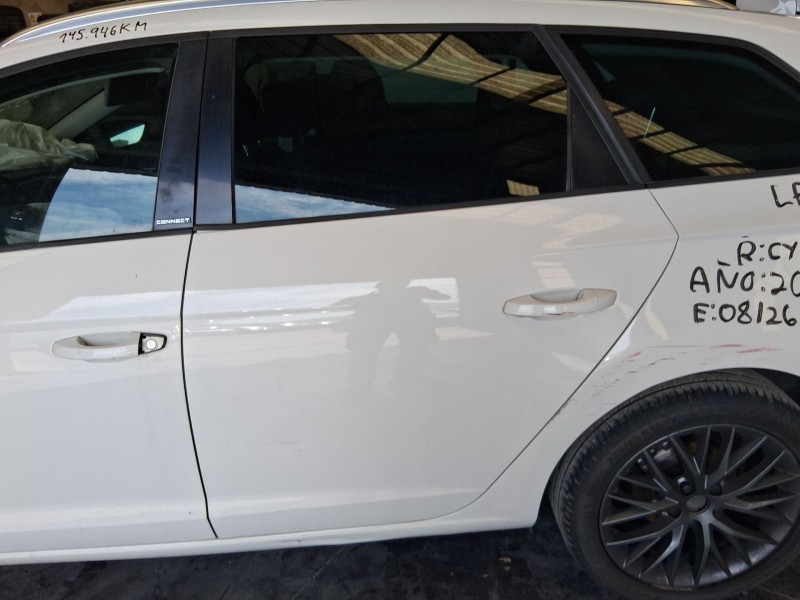 Recambio de puerta trasera izquierda para seat leon st (5f8) 1.2 tsi referencia OEM IAM 5F9833055  