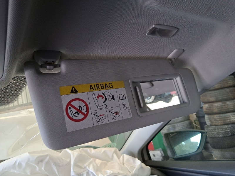 Recambio de parasol derecho para seat leon st (5f8) 1.2 tsi referencia OEM IAM 5F0857552CC2F4  