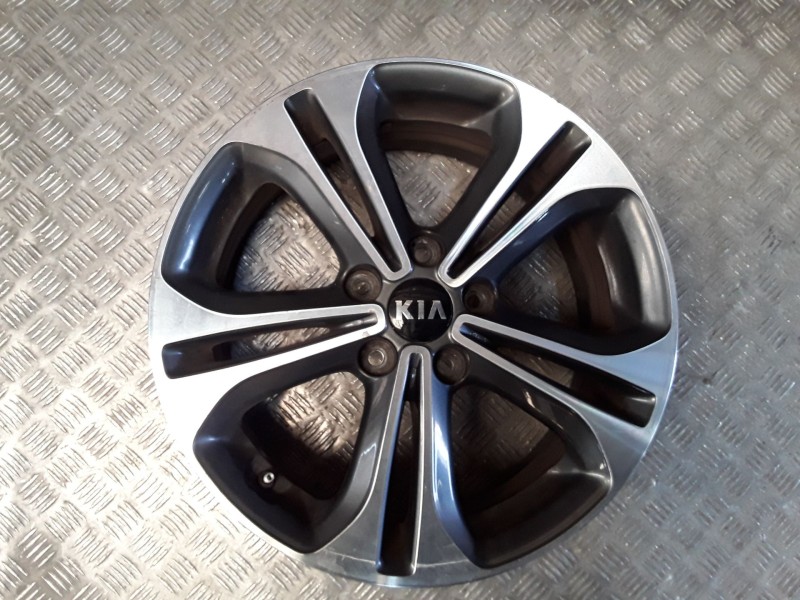 Recambio de llanta aluminio para kia cee´d sportswagon (jd) 1.6 crdi 136 referencia OEM IAM 7X17 5 TORN ET53 ALUMINIO 