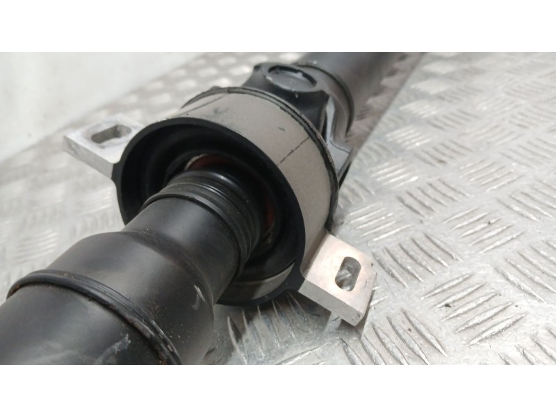 Recambio de transmision central para mercedes-benz clase c (w206) c 300 de (206.208) referencia OEM IAM A2064103701  A2063701