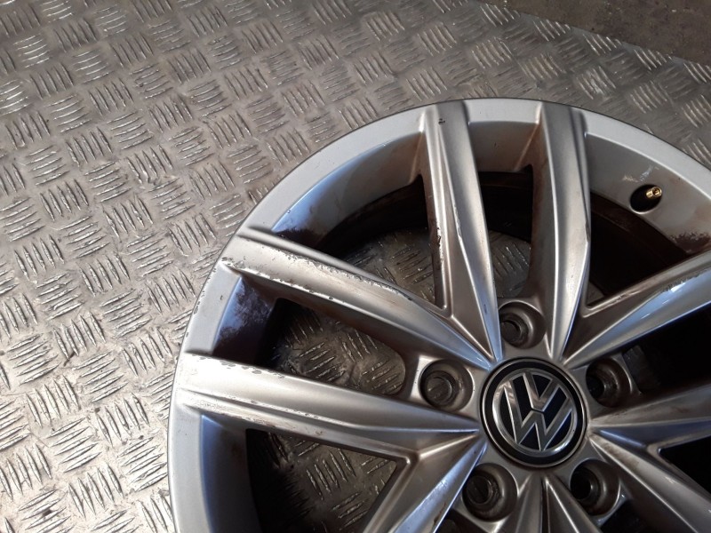 Recambio de llanta aluminio para volkswagen golf v (1k1) 1.9 tdi referencia OEM IAM 6.5X16 5 TORN ET46 ALUMINIO ROZADA