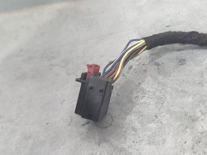 Recambio de retrovisor derecho para volkswagen tiguan (5n_) 2.0 tdi referencia OEM IAM 5N1857508Q9B9 ELÉCTRICO 