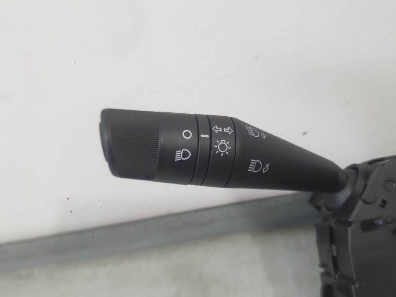 Recambio de mando luces y limpia para fiat doblo cargo (263_) 1.6 d multijet referencia OEM IAM 735606803  