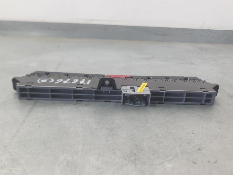 Recambio de mando multifuncion para fiat doblo cargo (263_) 1.6 d multijet referencia OEM IAM 7356185330 735498198 