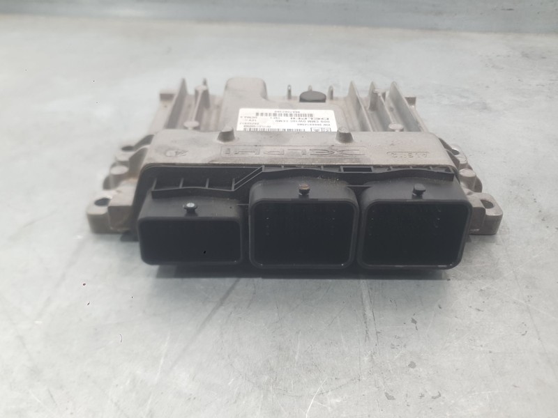 Recambio de centralita motor uce para peugeot 3008 i monospace (0u_) 2.0 hdi 150 / bluehdi 150 referencia OEM IAM 6570A0  