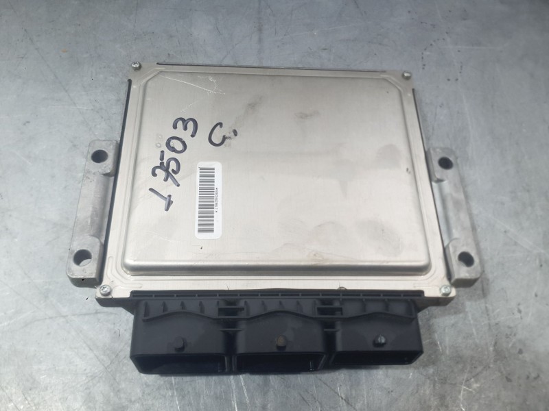 Recambio de centralita motor uce para peugeot 3008 i monospace (0u_) 2.0 hdi 150 / bluehdi 150 referencia OEM IAM 6570A0  