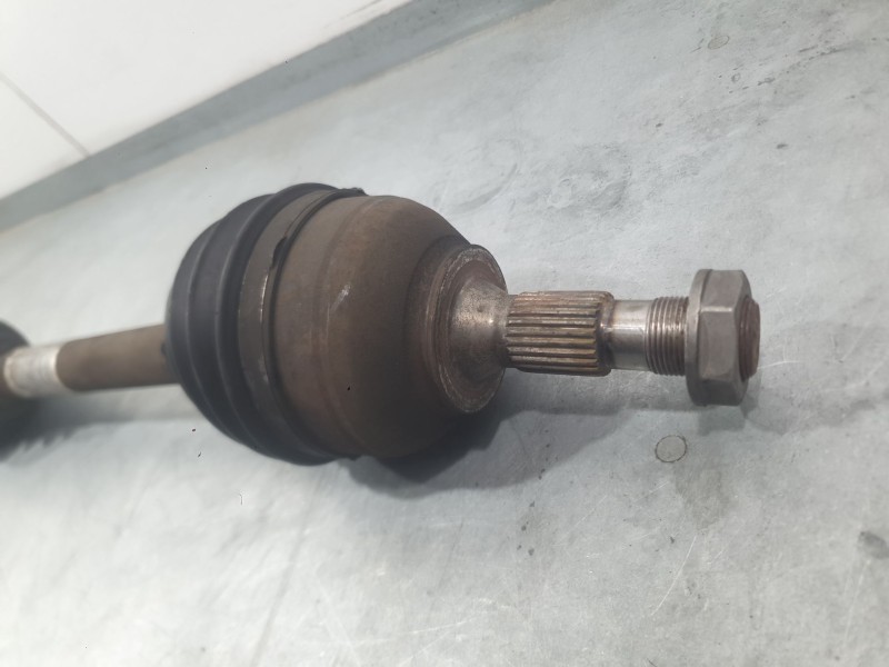 Recambio de transmision delantera izquierda para peugeot 3008 i monospace (0u_) 2.0 hdi 150 / bluehdi 150 referencia OEM IAM 327