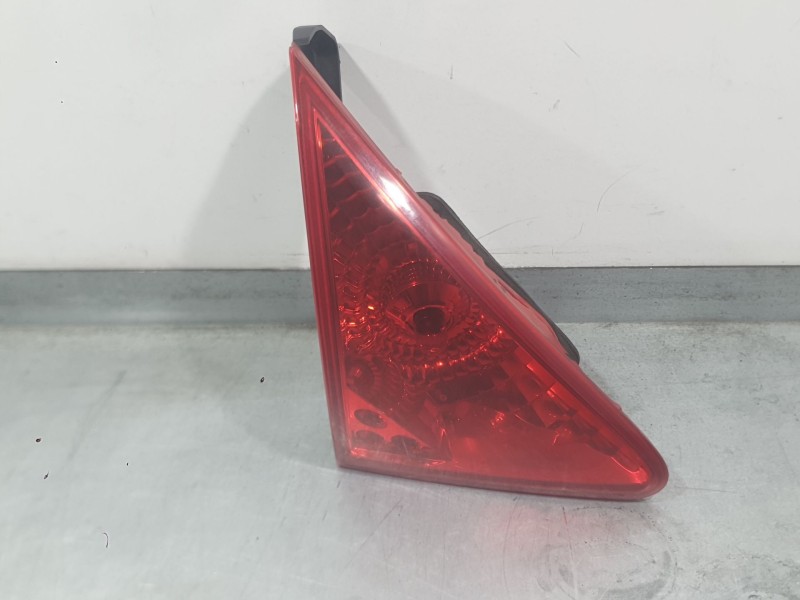 Recambio de piloto trasero izquierdo interior para peugeot 3008 i monospace (0u_) 2.0 hdi 150 / bluehdi 150 referencia OEM IAM 6