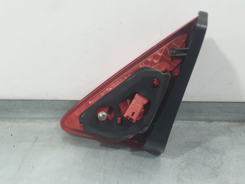 Recambio de piloto trasero izquierdo interior para peugeot 3008 i monospace (0u_) 2.0 hdi 150 / bluehdi 150 referencia OEM IAM 6
