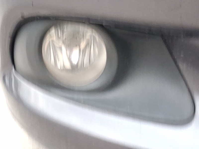 Recambio de faro antiniebla derecho para toyota verso (_r2_) 2.0 d-4d (aur20_) referencia OEM IAM 812100F020  