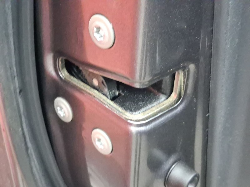 Recambio de cerradura puerta delantera izquierda para toyota verso (_r2_) 2.0 d-4d (aur20_) referencia OEM IAM 6904002210  