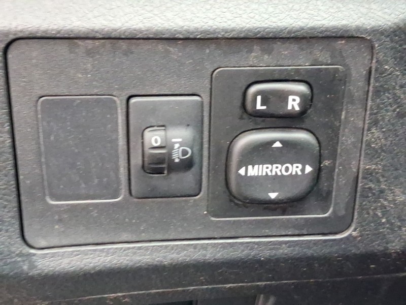 Recambio de mando retrovisor para toyota verso (_r2_) 2.0 d-4d (aur20_) referencia OEM IAM 848700F010  