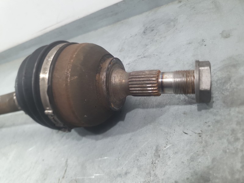 Recambio de transmision delantera derecha para peugeot 3008 i monospace (0u_) 2.0 hdi 150 / bluehdi 150 referencia OEM IAM 3273T
