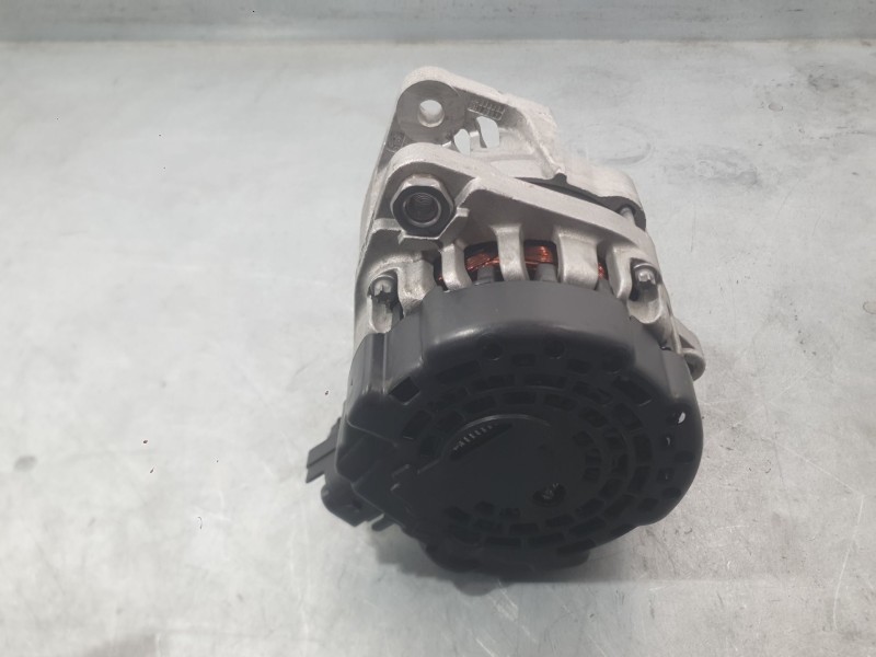 Recambio de alternador para hyundai i20 ii (gb, ib) 1.0 t-gdi referencia OEM IAM 3730004200  