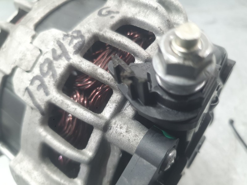 Recambio de alternador para dacia sandero iii 1.0 tce 90 eco-g referencia OEM IAM   