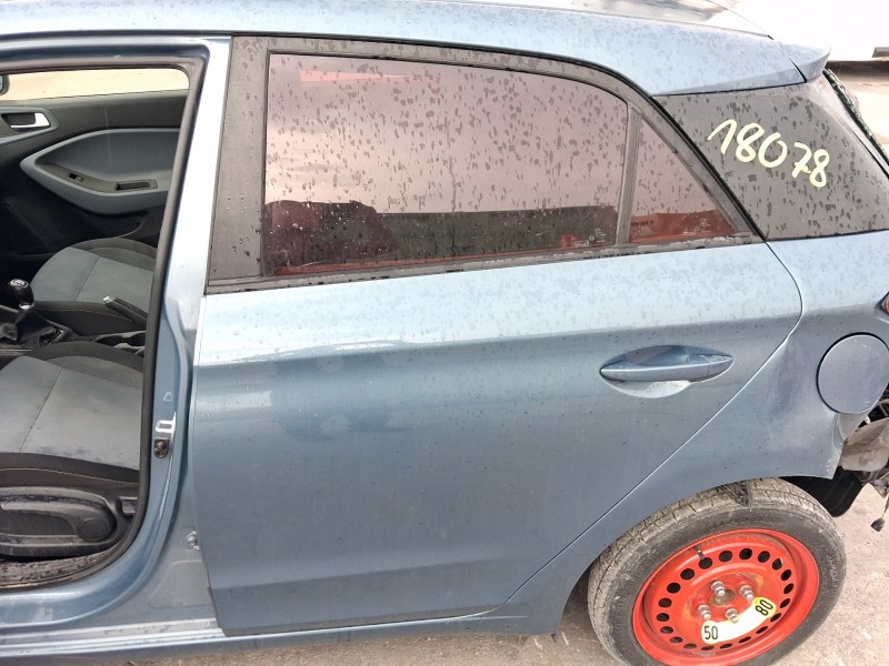 Recambio de puerta trasera izquierda para hyundai i20 ii (gb, ib) 1.2 referencia OEM IAM 77003C8000  