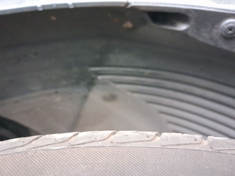 Recambio de plastico pase rueda del. dch. para hyundai i20 ii (gb, ib) 1.2 referencia OEM IAM 86812C8000  