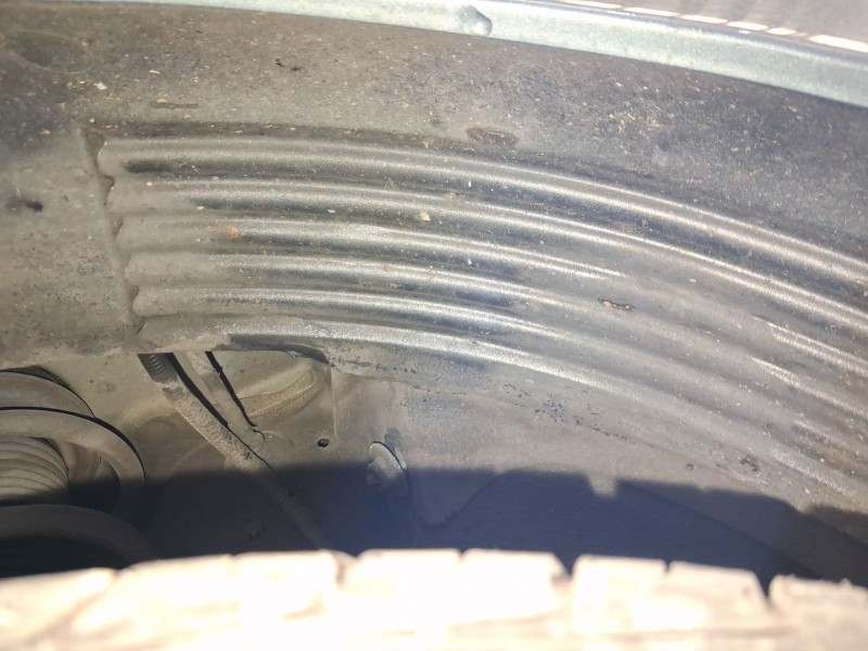 Recambio de plastico pase rueda del. izq. para hyundai i20 ii (gb, ib) 1.2 referencia OEM IAM 86811C8000  