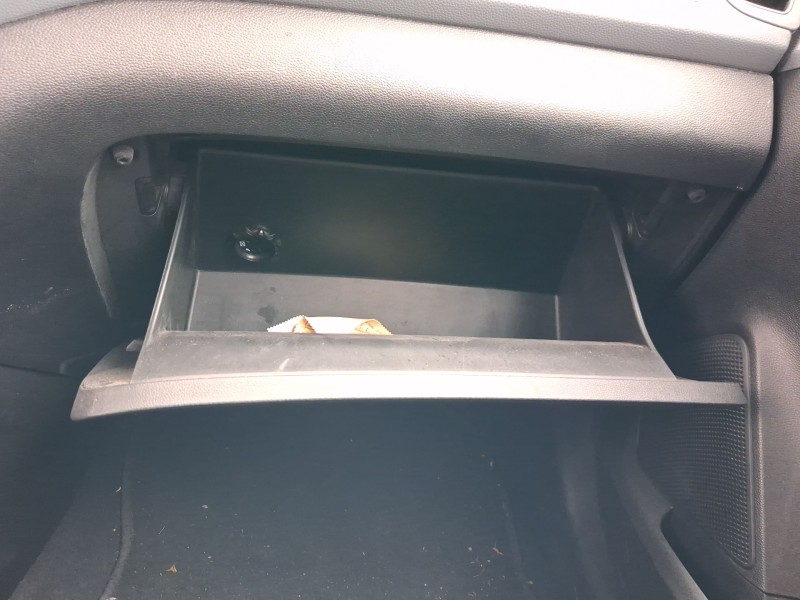 Recambio de guantera para hyundai i20 ii (gb, ib) 1.2 referencia OEM IAM 84510C8100TRY  