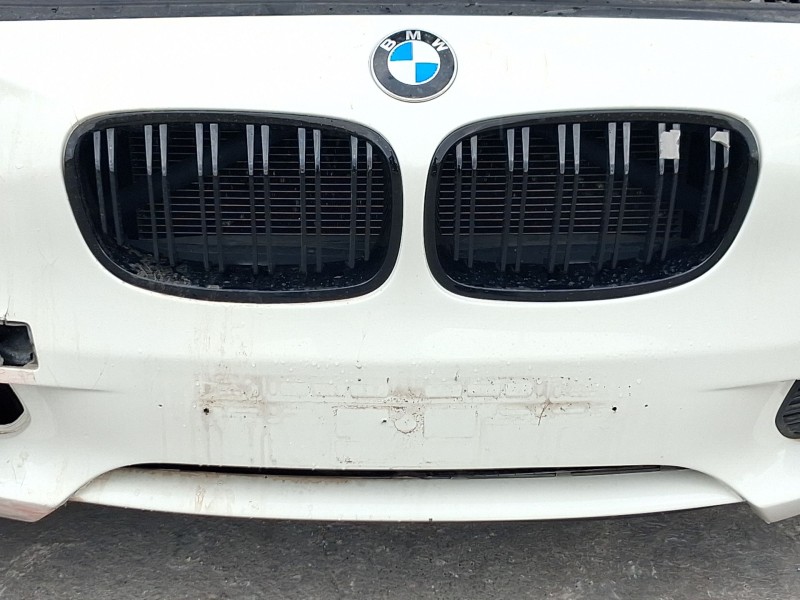 Recambio de rejilla delantera para bmw 1 (f21) 116 d referencia OEM IAM 51137239021  51137239022