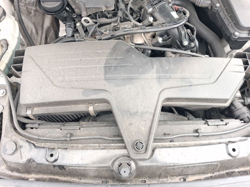 Recambio de carcasa filtro aire para bmw 1 (f21) 116 d referencia OEM IAM 13718511655  