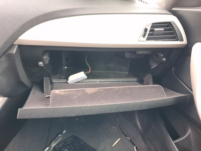 Recambio de guantera para bmw 1 (f21) 116 d referencia OEM IAM 51169232970  