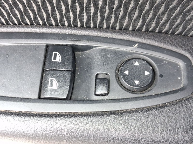 Recambio de mando elevalunas delantero izquierdo para bmw 1 (f21) 116 d referencia OEM IAM 61319226264  