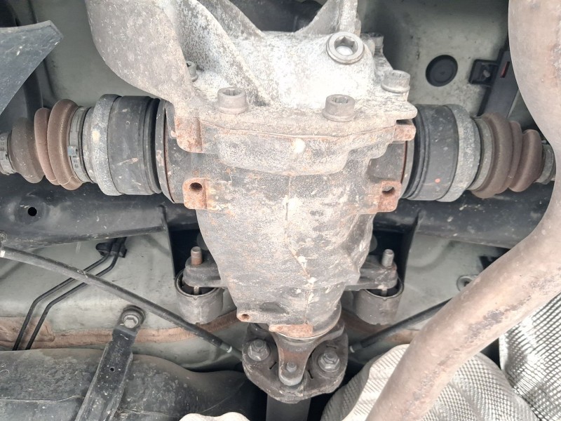 Recambio de diferencial trasero para bmw 1 (f21) 116 d referencia OEM IAM 33107599466  