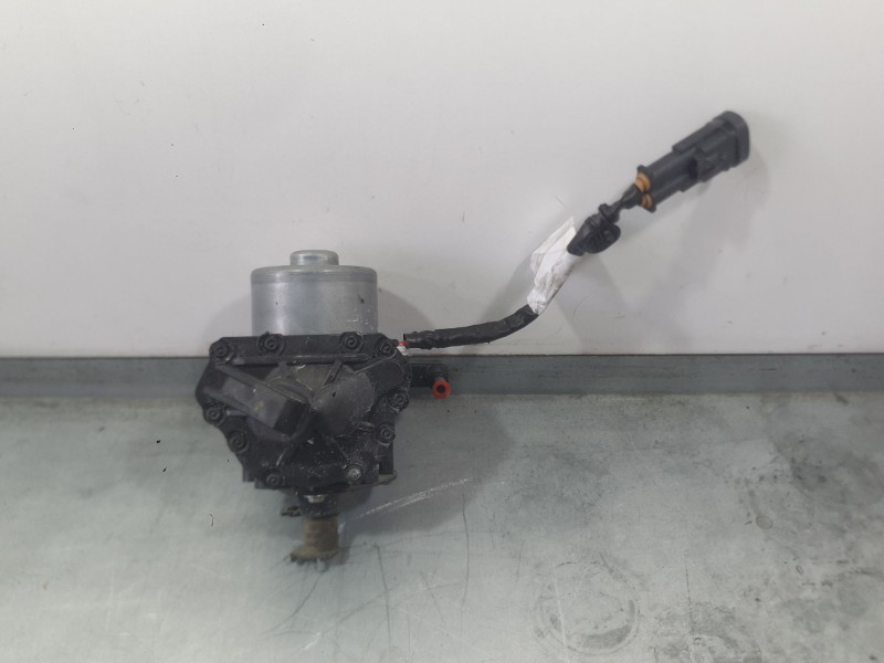 Recambio de depresor freno / bomba vacio para jeep avenger (j2) electric referencia OEM IAM   
