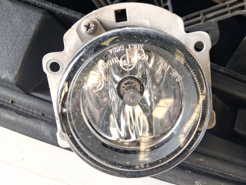 Recambio de faro antiniebla derecho para mitsubishi outlander ii van (cw_w) di-d 4wd (cw1w) referencia OEM IAM 8321A467  