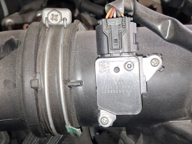 Recambio de caudalimetro para mitsubishi outlander ii van (cw_w) di-d 4wd (cw1w) referencia OEM IAM 1525A021  