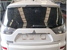 Recambio de porton trasero para mitsubishi outlander ii van (cw_w) di-d 4wd (cw1w) referencia OEM IAM 5801A303 5801A524 