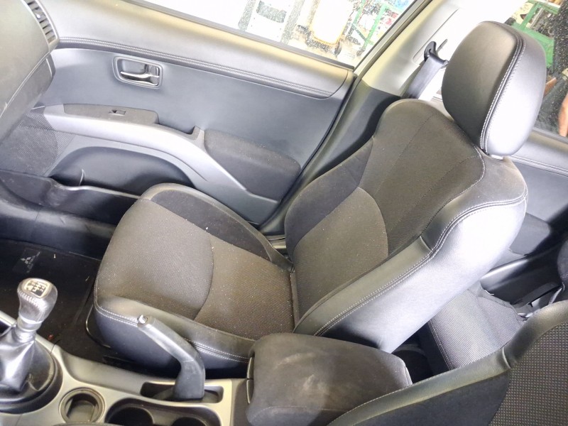 Recambio de asiento delantero derecho para mitsubishi outlander ii van (cw_w) di-d 4wd (cw1w) referencia OEM IAM  C/AIRBAG 