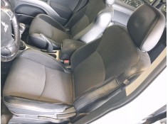 Recambio de asiento delantero izquierdo para mitsubishi outlander ii van (cw_w) di-d 4wd (cw1w) referencia OEM IAM   