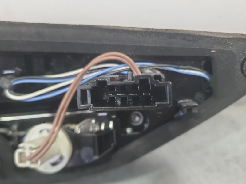 Recambio de piloto trasero derecho interior para seat leon (5f1) 2.0 tsi referencia OEM IAM 5F0945308N  