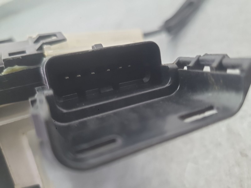 Recambio de cerradura puerta trasera izquierda para citroën c3 aircross ii (2r_, 2c_) 1.5 bluehdi 110 referencia OEM IAM 9826677