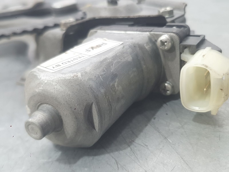 Recambio de elevalunas delantero izquierdo para hyundai i20 i (pb, pbt) 1.2 referencia OEM IAM 824031J010  