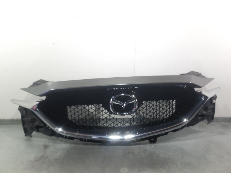 Recambio de rejilla delantera para mazda cx-5 (kf) 2.2 d referencia OEM IAM KB8A50719A  