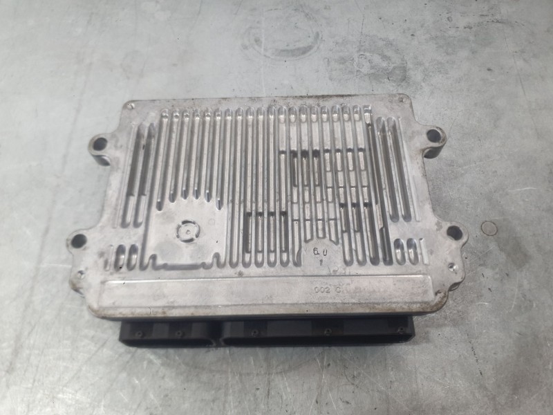 Recambio de centralita motor uce para mazda cx-5 (kf) 2.2 d referencia OEM IAM SHDG18881  