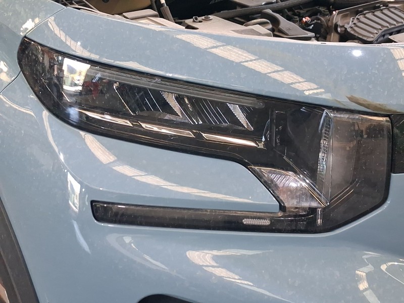 Recambio de faro derecho para citroën c3 iv 1.2 puretech referencia OEM IAM 9851349080  