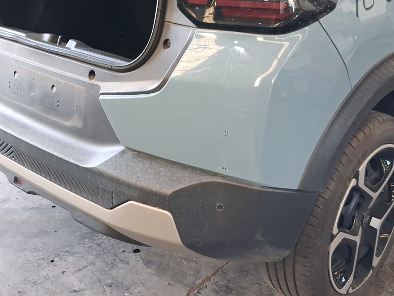 Recambio de paragolpes trasero para citroën c3 iv 1.2 puretech referencia OEM IAM 16945675XT ROZADO 