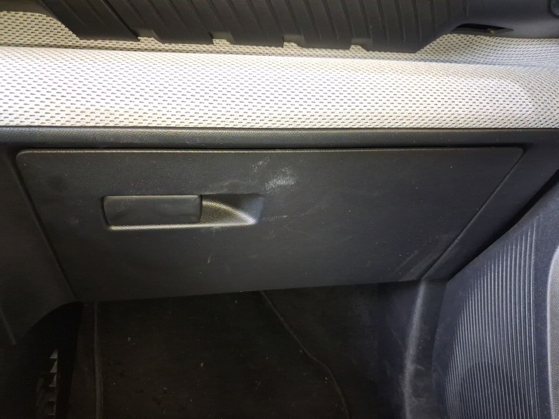 Recambio de guantera para citroën c3 iv 1.2 puretech referencia OEM IAM 98600321ZD  