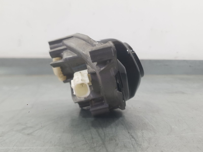 Recambio de faro antiniebla derecho para mazda cx-5 (kf) 2.2 d referencia OEM IAM B63B51680  
