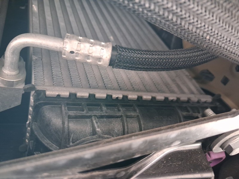 Recambio de intercooler para citroën c3 iv 1.2 puretech referencia OEM IAM 9824742280  